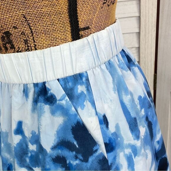 Chicos Watercolor Print Pull On A Line Skirt Blue Small - Picture 5 of 11